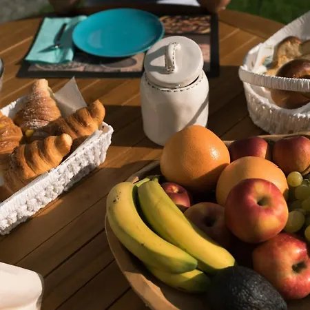 Bed & Breakfast Al Chiar Di Luna Valtellina Tresenda
